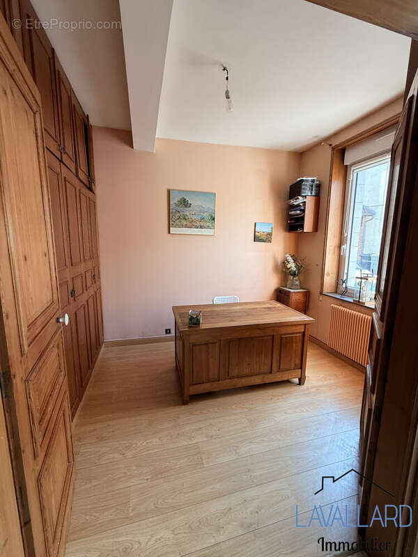 BUREAU