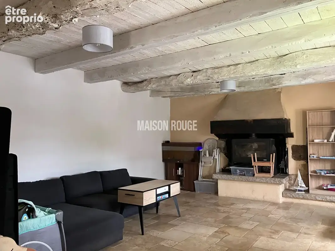 PLESTAN - Maison en pierre rénovée avec deux logements indépendants - photo 2