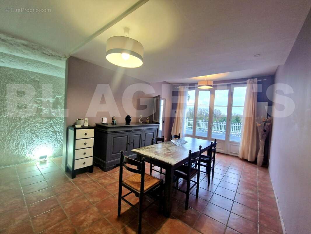 20251113_130906 - Maison à LANGEAIS