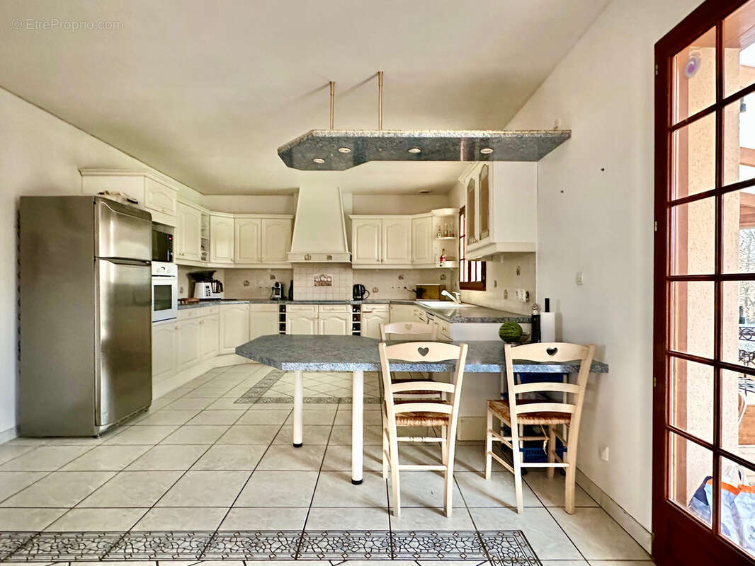 Maison à NANTEUIL-LE-HAUDOUIN