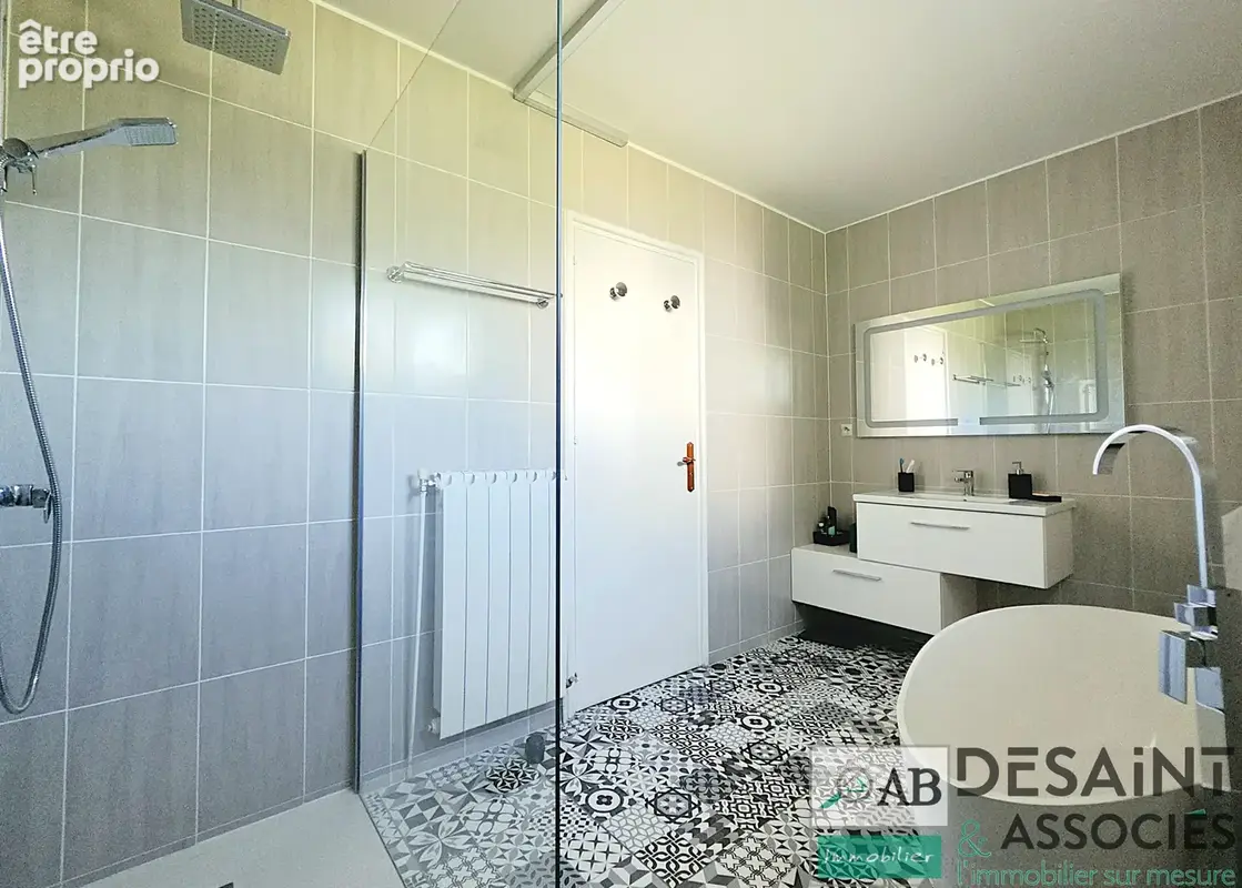 Maison à vendre sur Guerard 187m2 dont 119m2 de plain-pied, sous-sol total, 5 chambres, terrain 1 500m2 - photo 13
