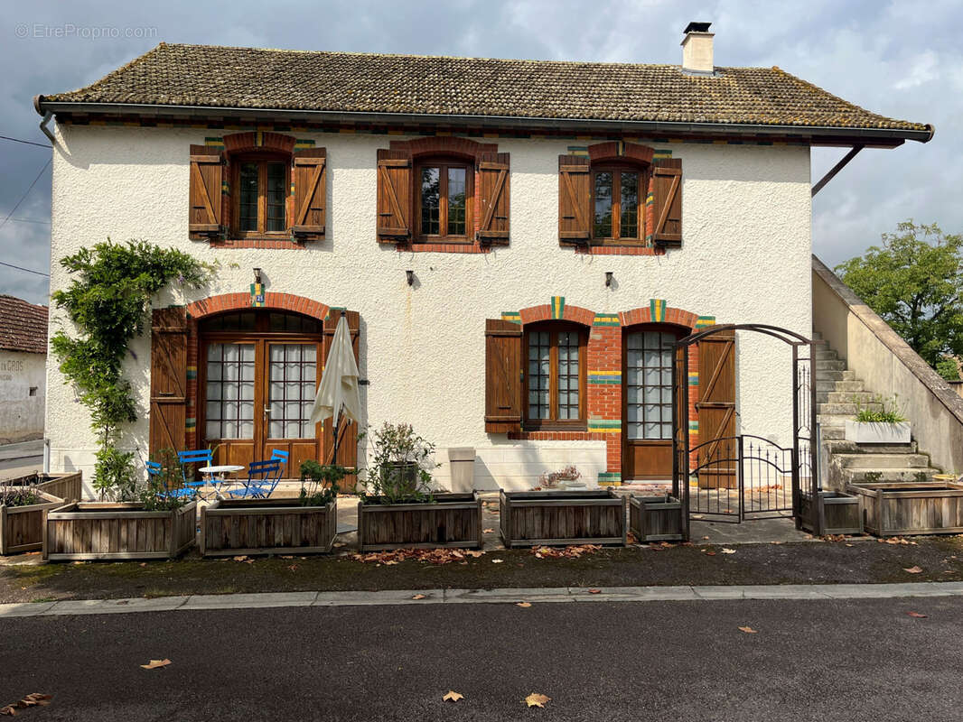 Maison à SIMANDRE