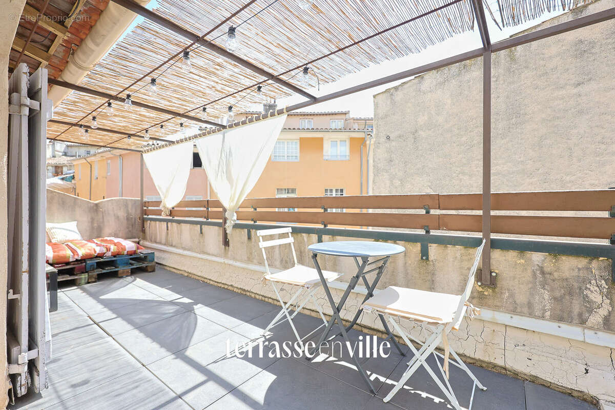 Appartement à AIX-EN-PROVENCE