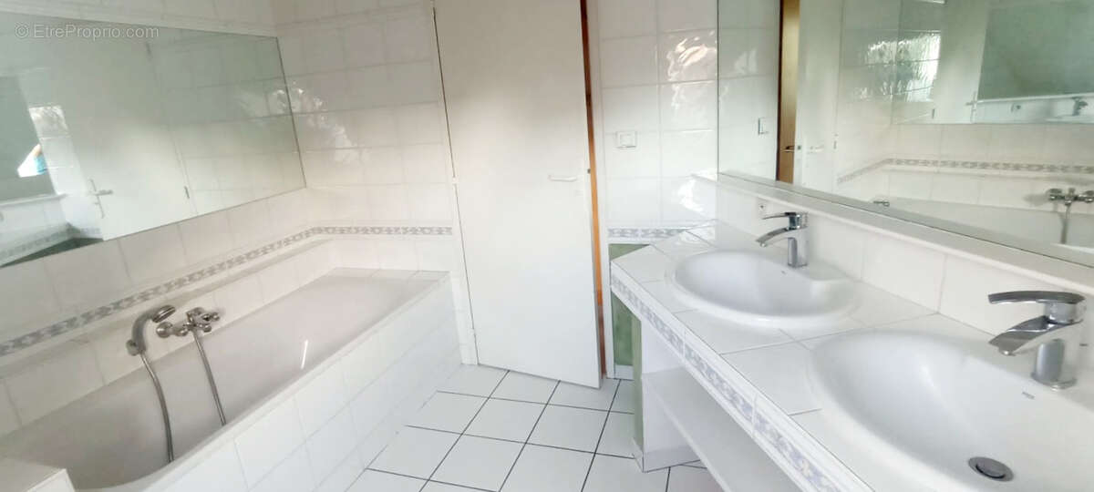 Maison à VILLEFARGEAU