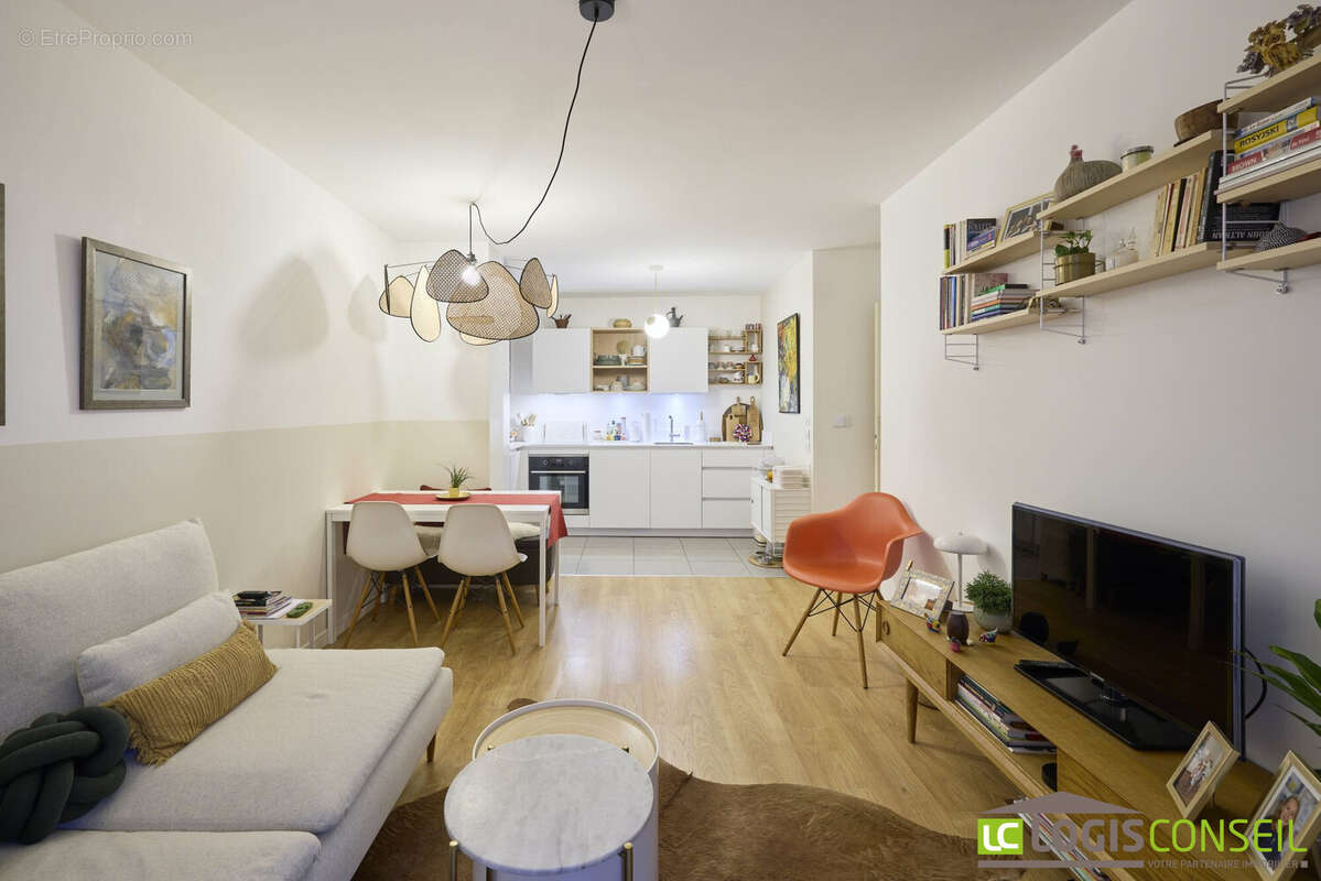 Appartement à CHATILLON