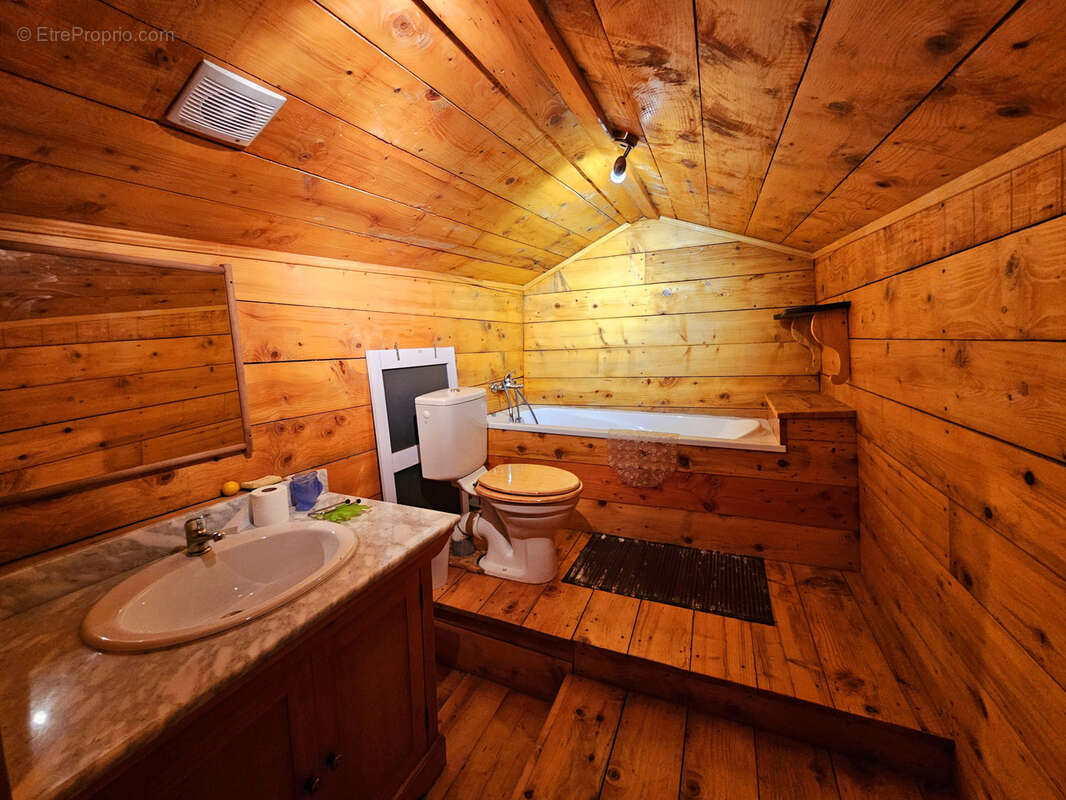 Appartement à SAINT-PONS