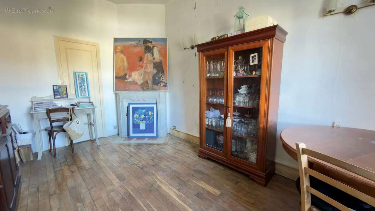 Maison à SAINT-PARRES-AUX-TERTRES