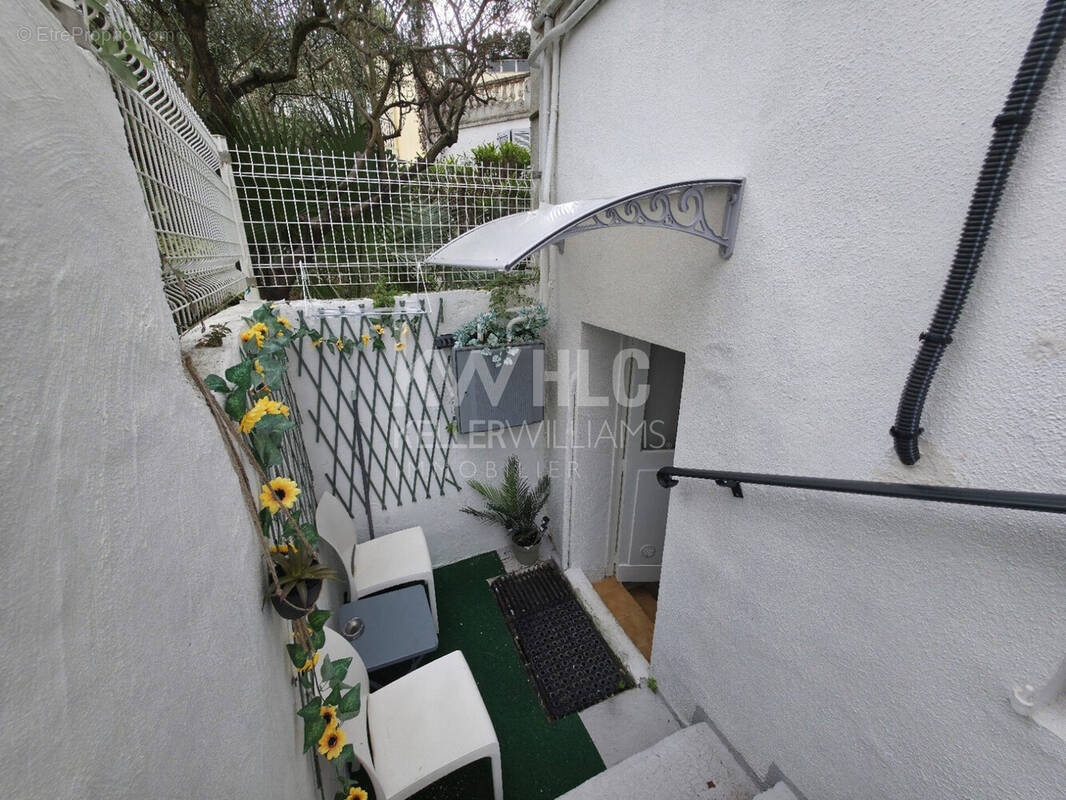 Appartement à LE CANNET