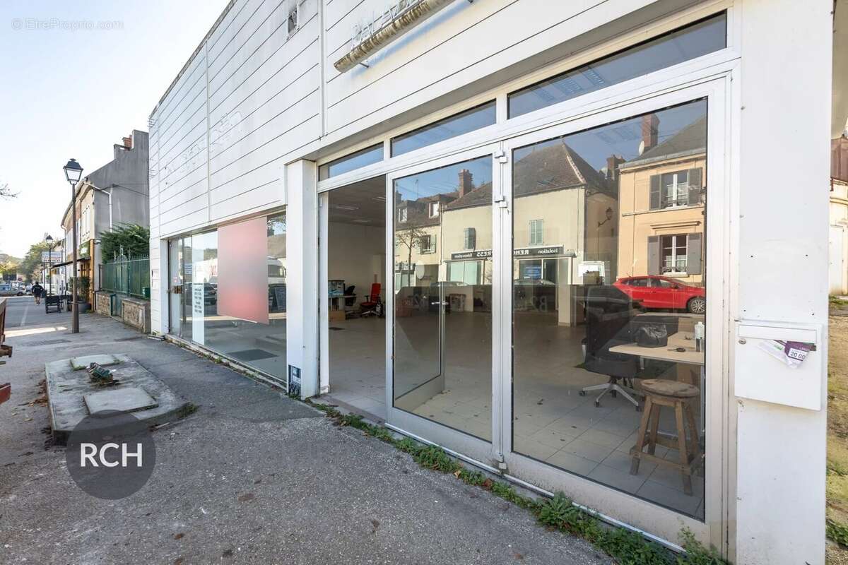 Appartement à JOUARS-PONTCHARTRAIN