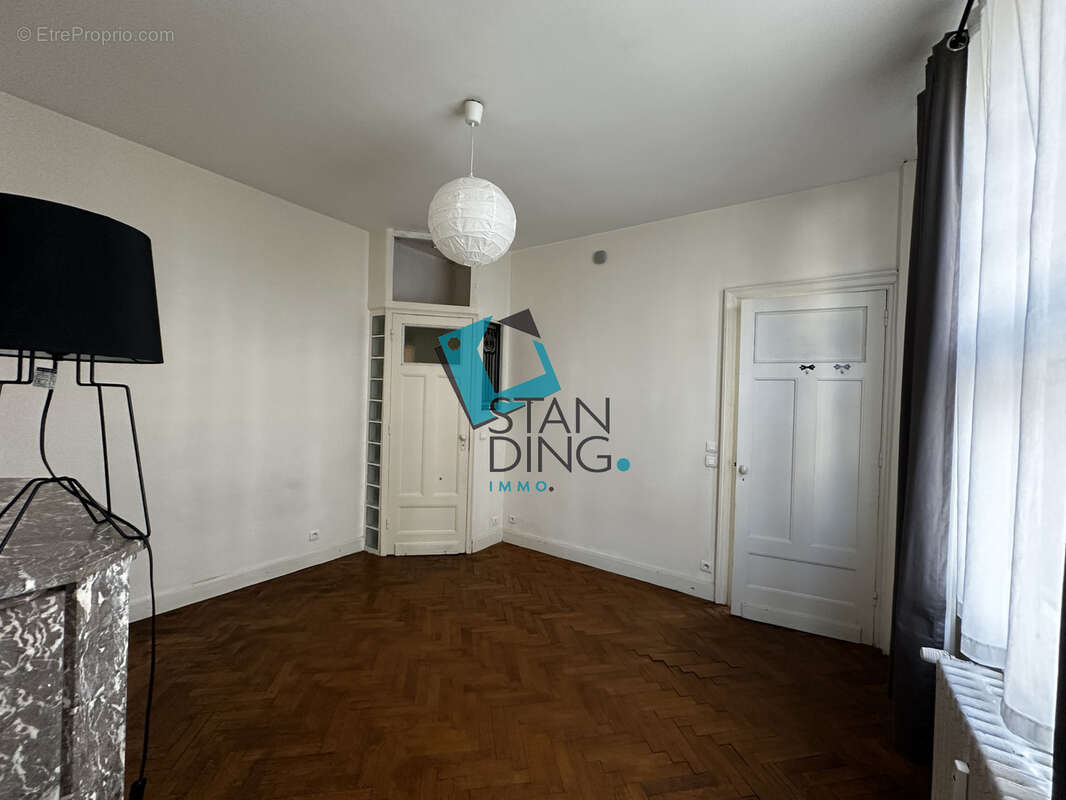 Appartement à LA MADELEINE