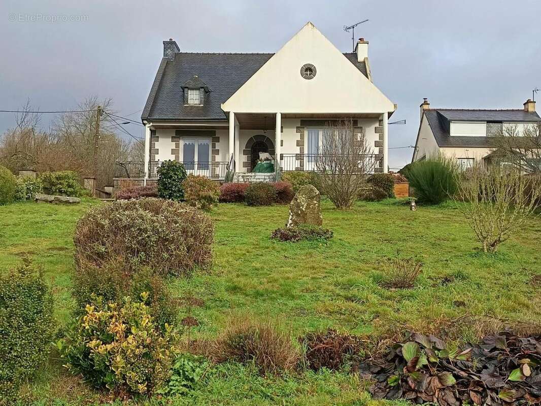 Photo 2 - Maison à BELLE-ISLE-EN-TERRE