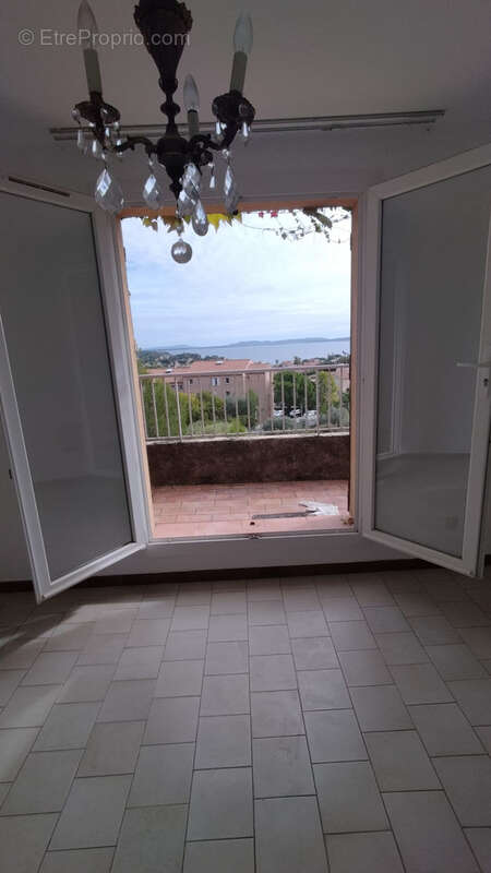 Maison à CARQUEIRANNE