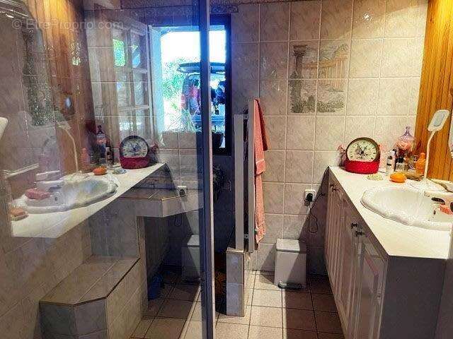 Maison à SAINT-CARADEC-TREGOMEL