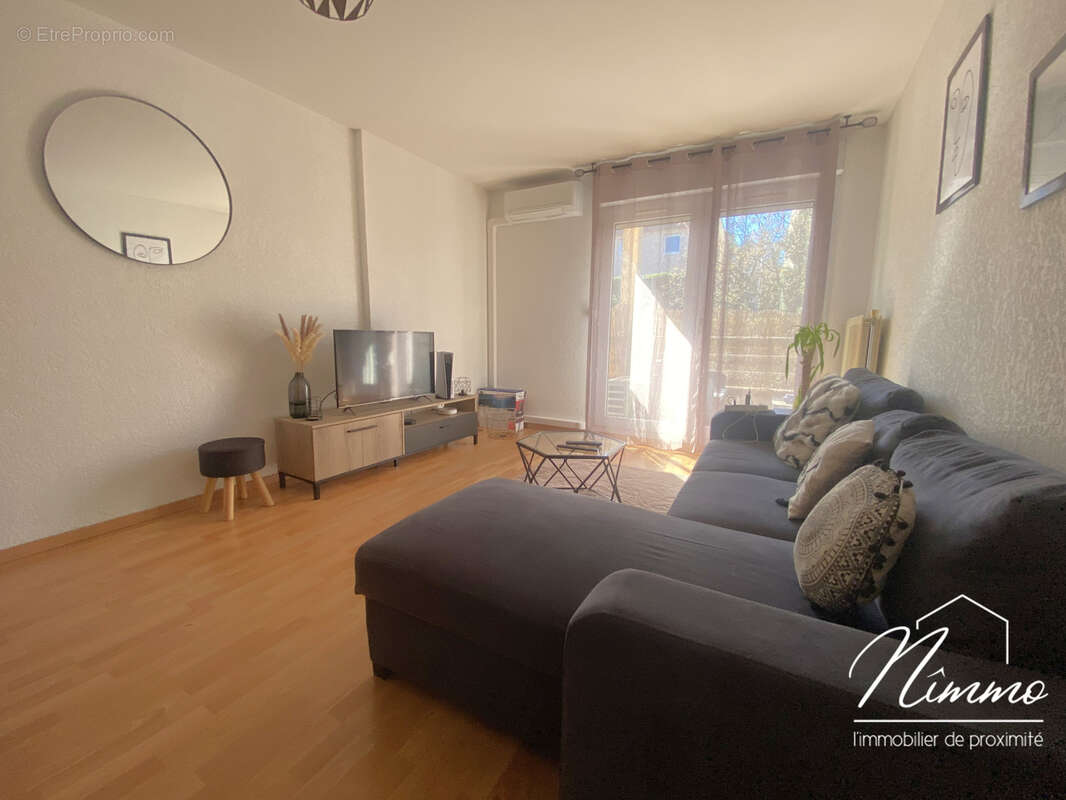 Nîmes vacquerolles   appartement t2   terrasse   2 parkings   résidence sécurisée - photo 3