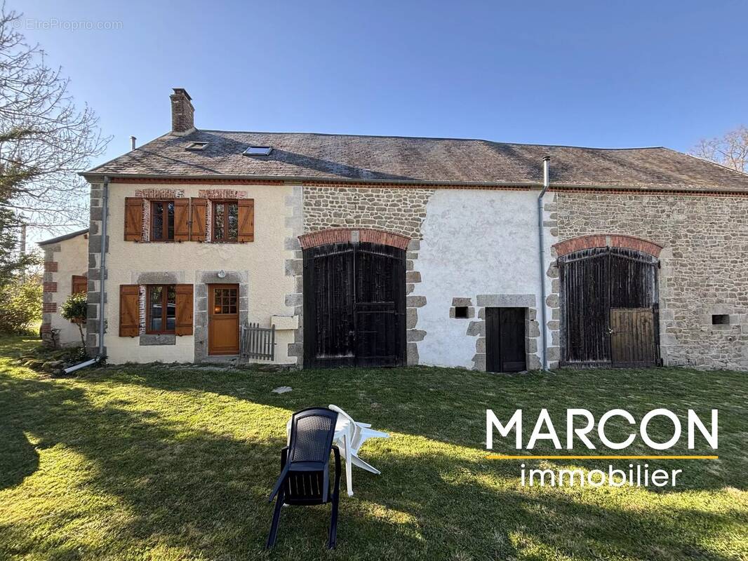 Maison à CHENERAILLES