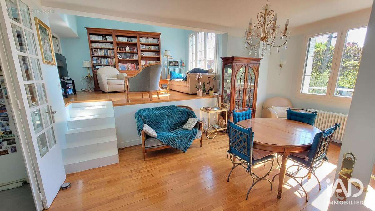 Photo 8 - Maison à CHELLES