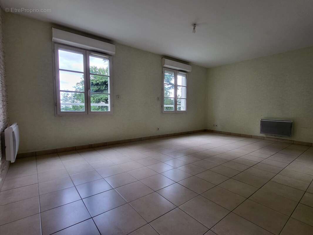 Appartement à GROSLAY