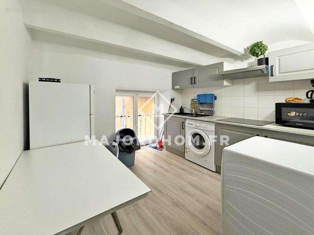 Appartement à MARSEILLE-2E