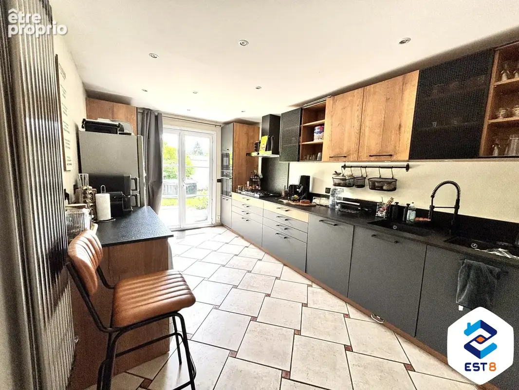 Maison 6 pièces 168 m² à vendre à Cuise-La-Motte (60350) - photo 2