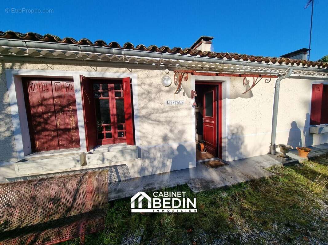 Maison 160 m² à Saint-Morillon  - photo 6