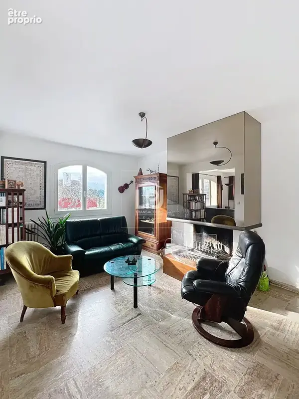 Rare maison familiale individuelle – T7 de 197 m² sur une parcelle de 631 m² avec piscine et garages, dans un cadre résidentiel  - photo 4