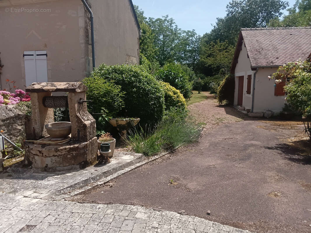 Maison à NERONDES