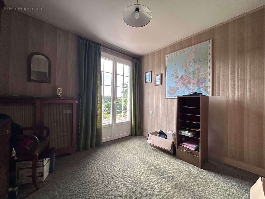 Maison à MAREUIL-CAUBERT