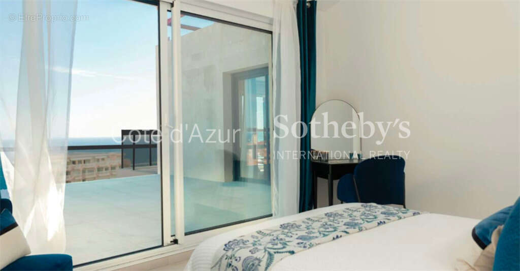 Appartement à CAP-D'AIL