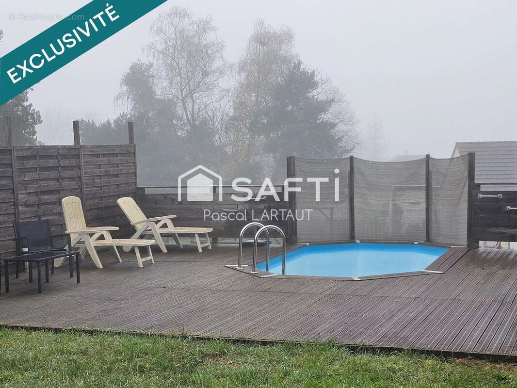Maison 174 m² à Augerans  - photo 6