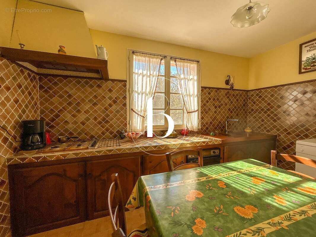 Maison 86 m² à Barjac  - photo 13