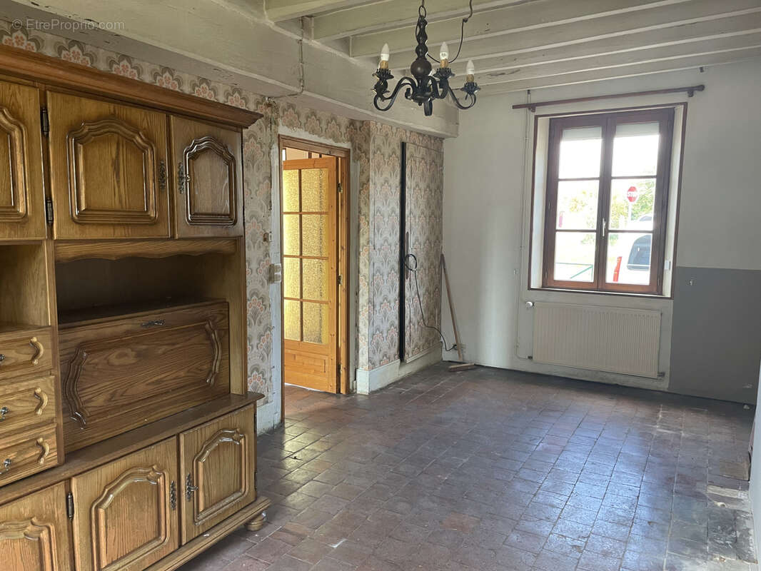 Maison à MARCHEVILLE