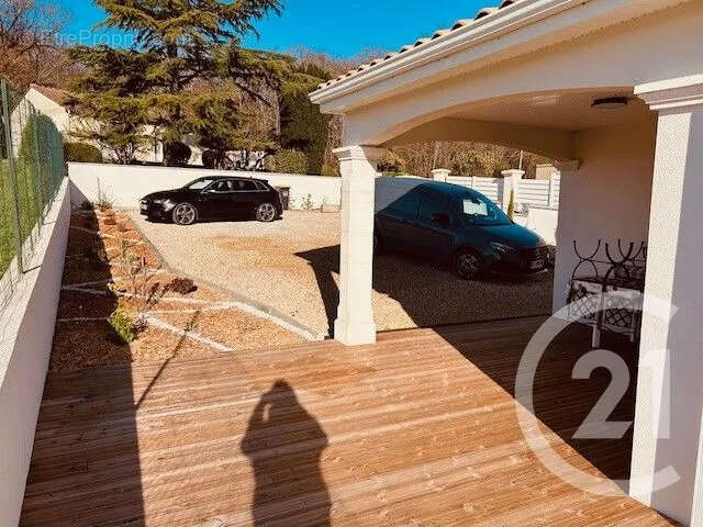 Maison à CHAMPNIERS