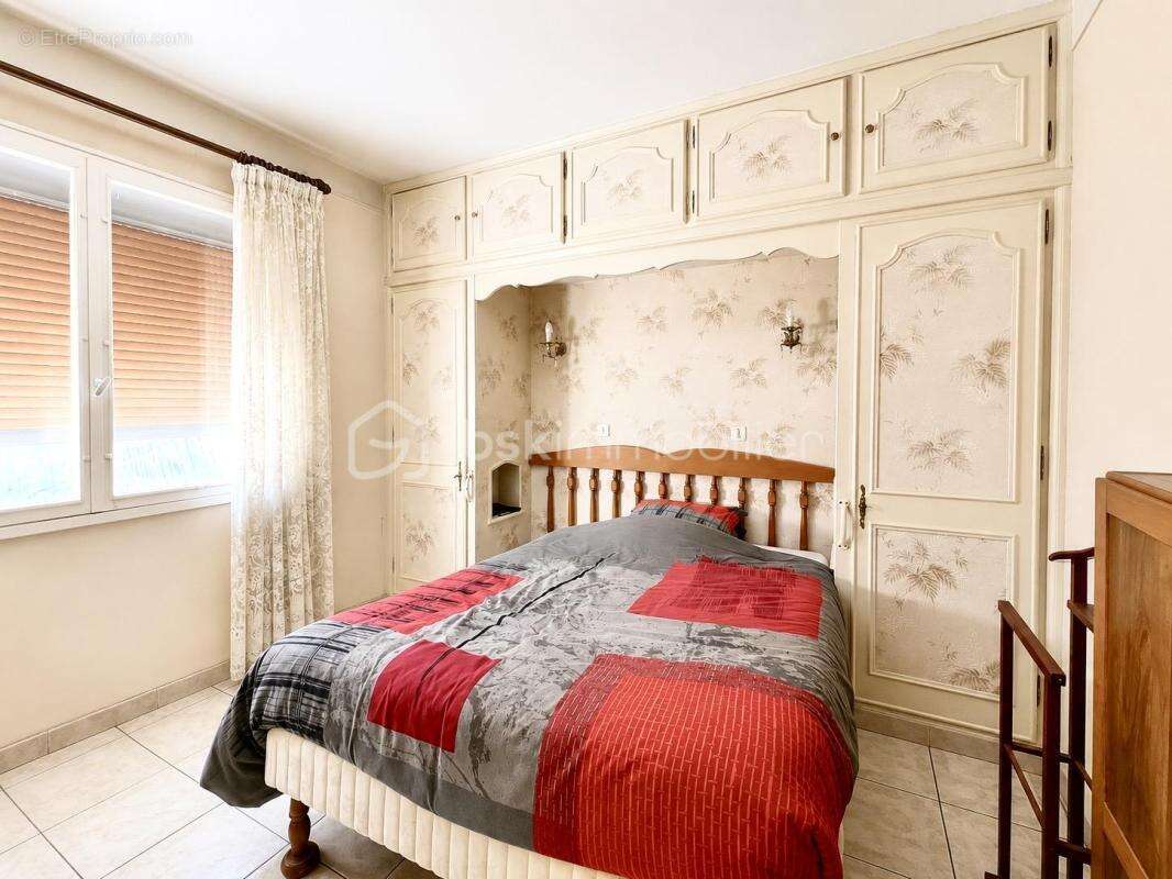 Maison 138 m² – vue mer & mont san peyre – secteur minelle – fort potentiel – garage 29 m² - photo 7