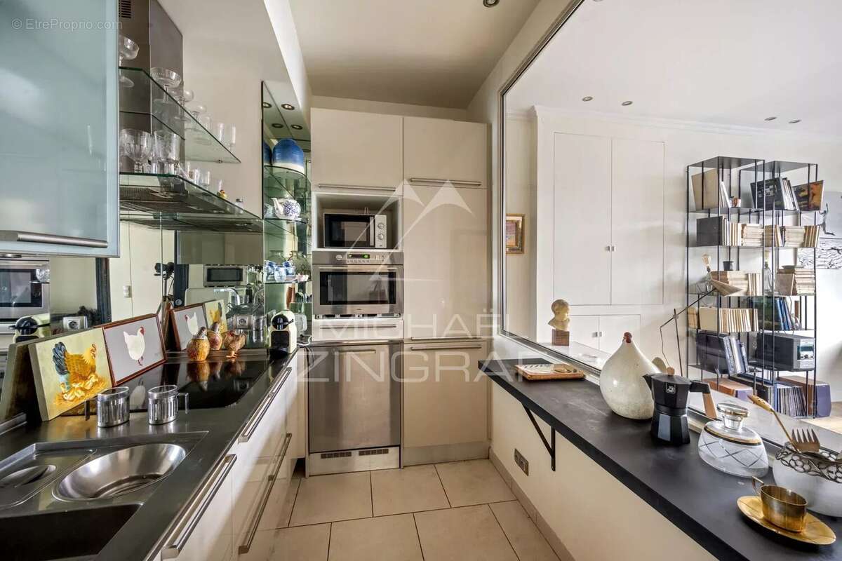 Appartement à PARIS-9E