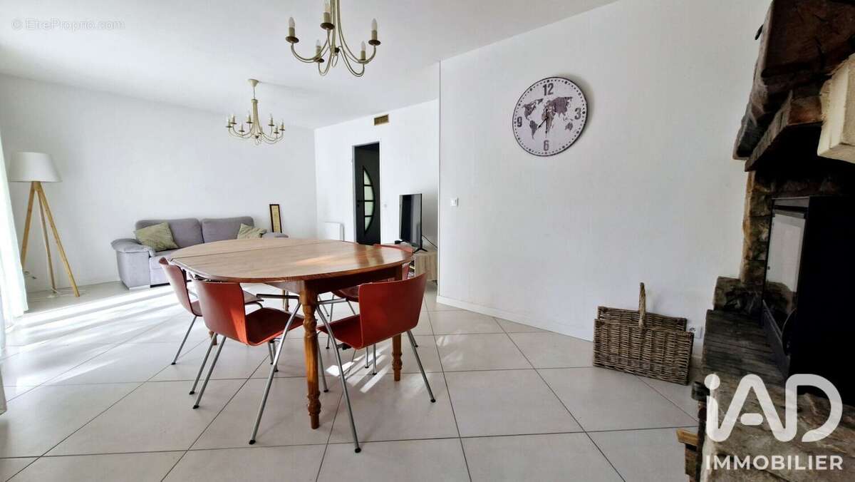 Maison 80 m² à Favieres  - photo 5