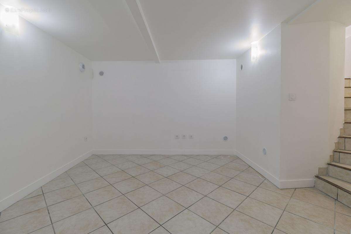 Appartement à VILLEJUIF