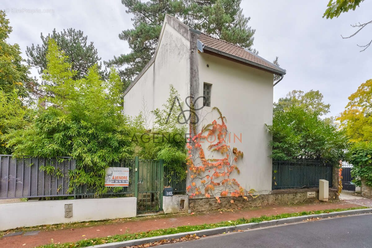 Maison à LE VESINET
