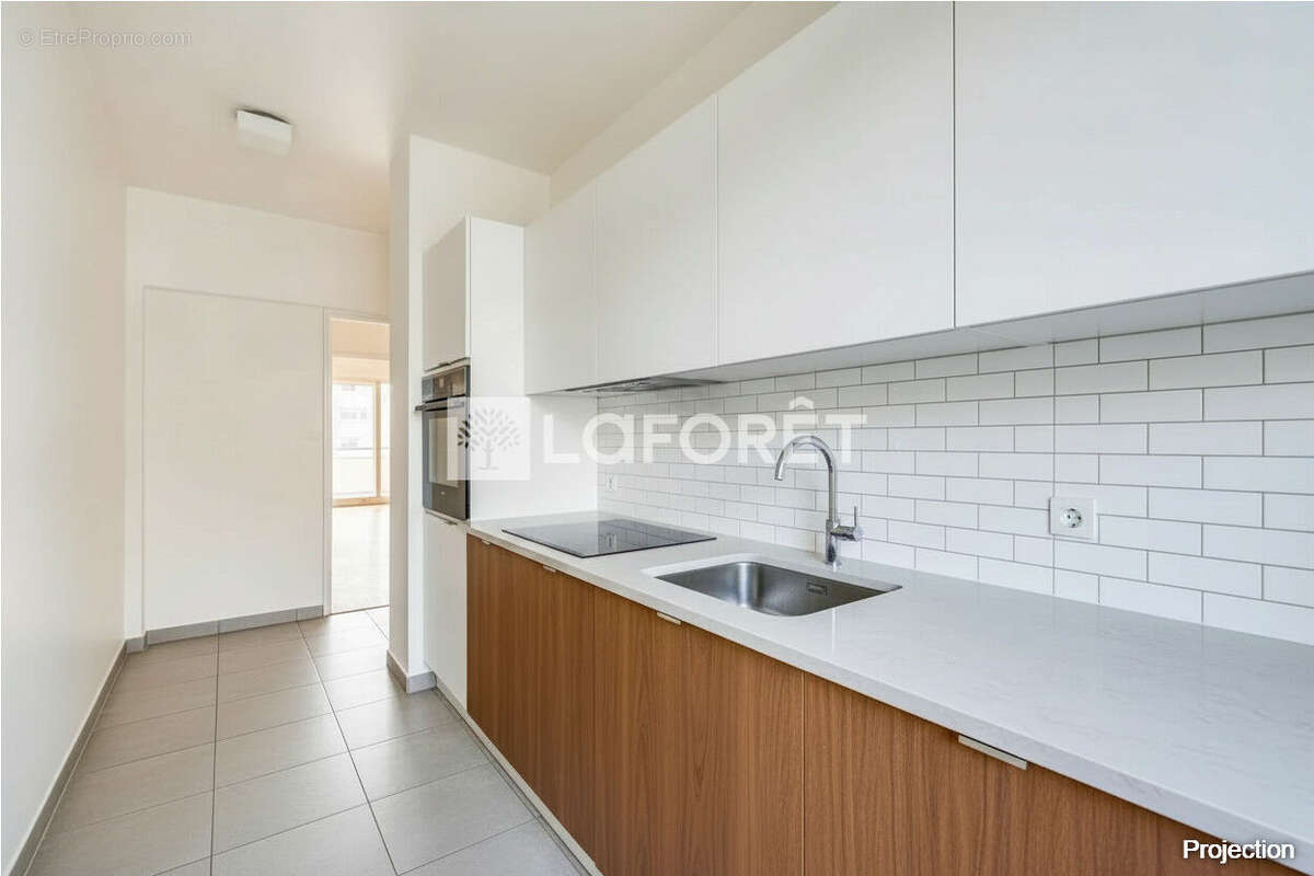 Appartement à PARIS-15E