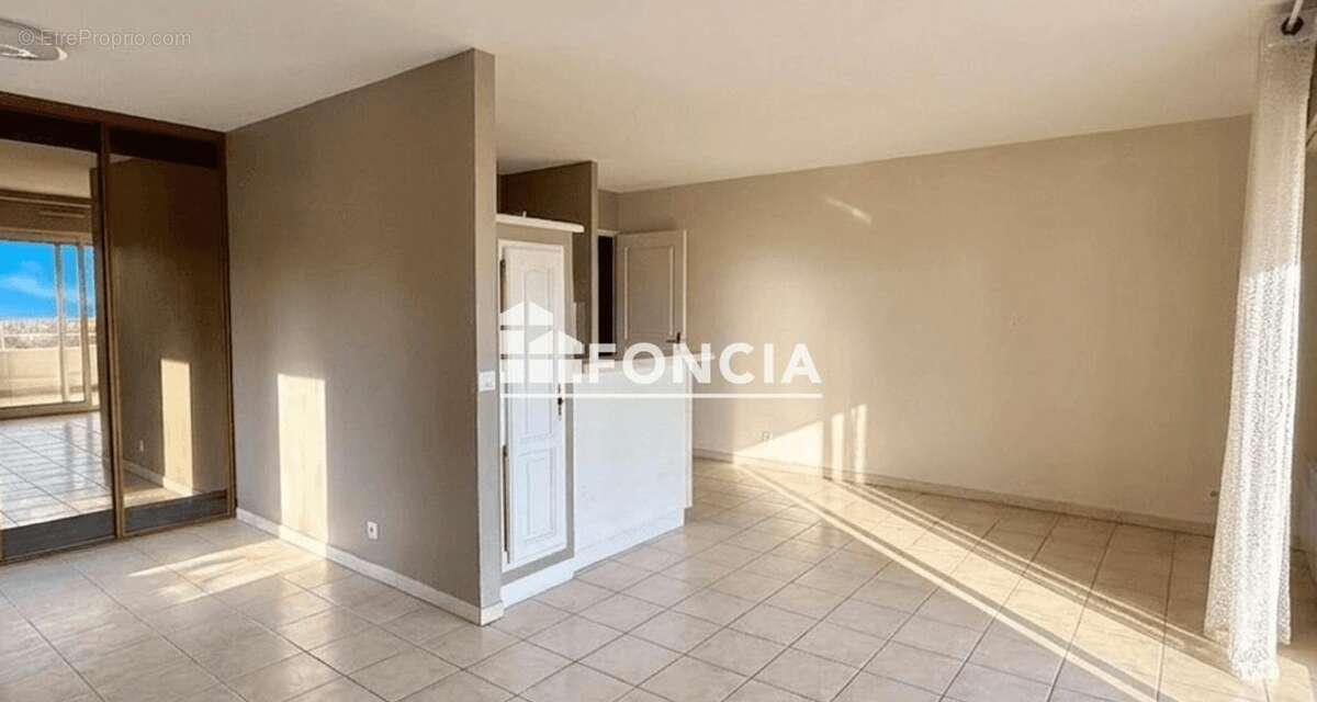 Appartement à SAINT-RAPHAEL