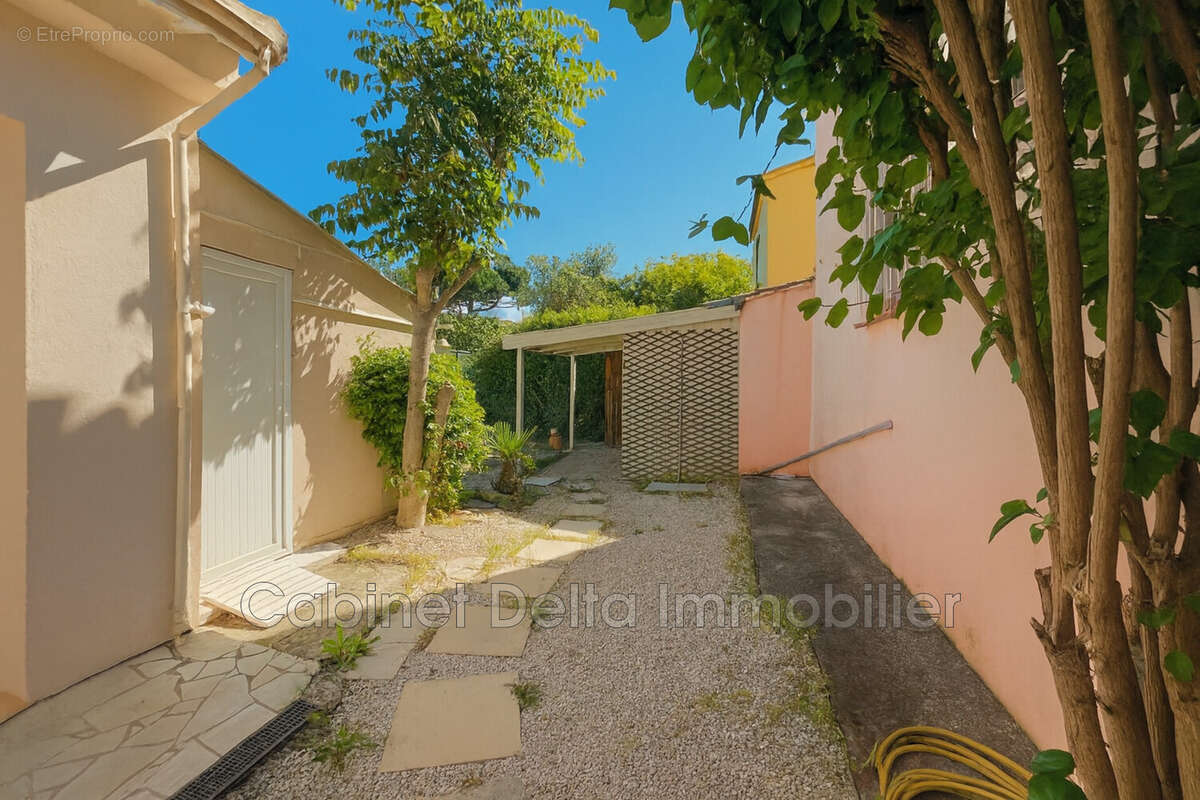 Maison à SANARY-SUR-MER