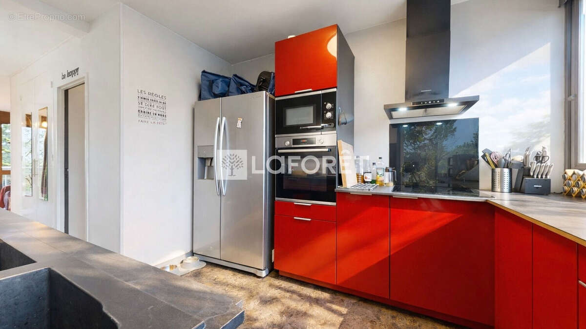 Appartement à VELIZY-VILLACOUBLAY