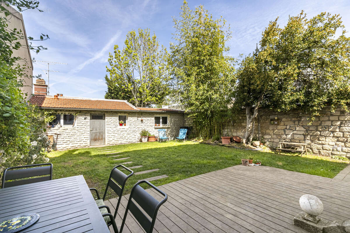 Maison - Saint-Germain-en-Laye - 140 m2 - 6 pièces - photo 14