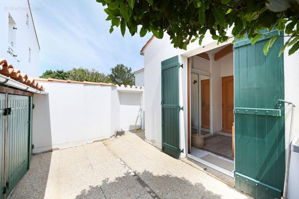 Maison à LA COUARDE-SUR-MER