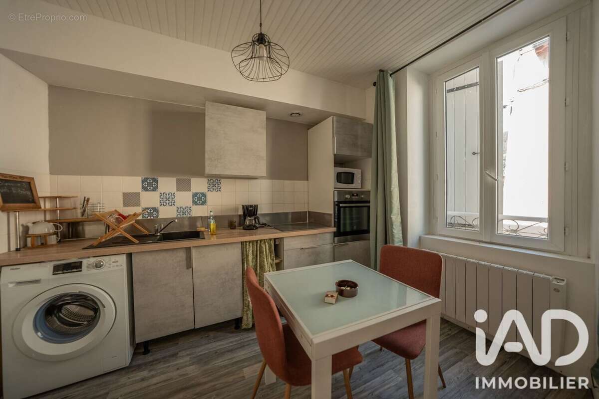 Appartement 40 m² à Vals-Les-Bains  - photo 2