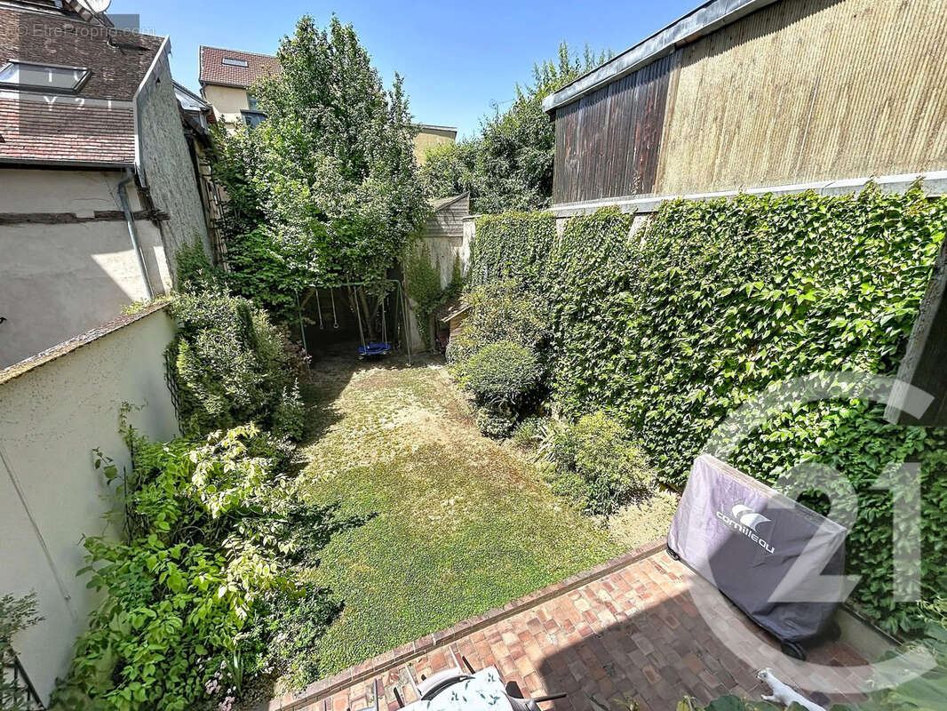 Maison 237 m² à Troyes  - photo 3