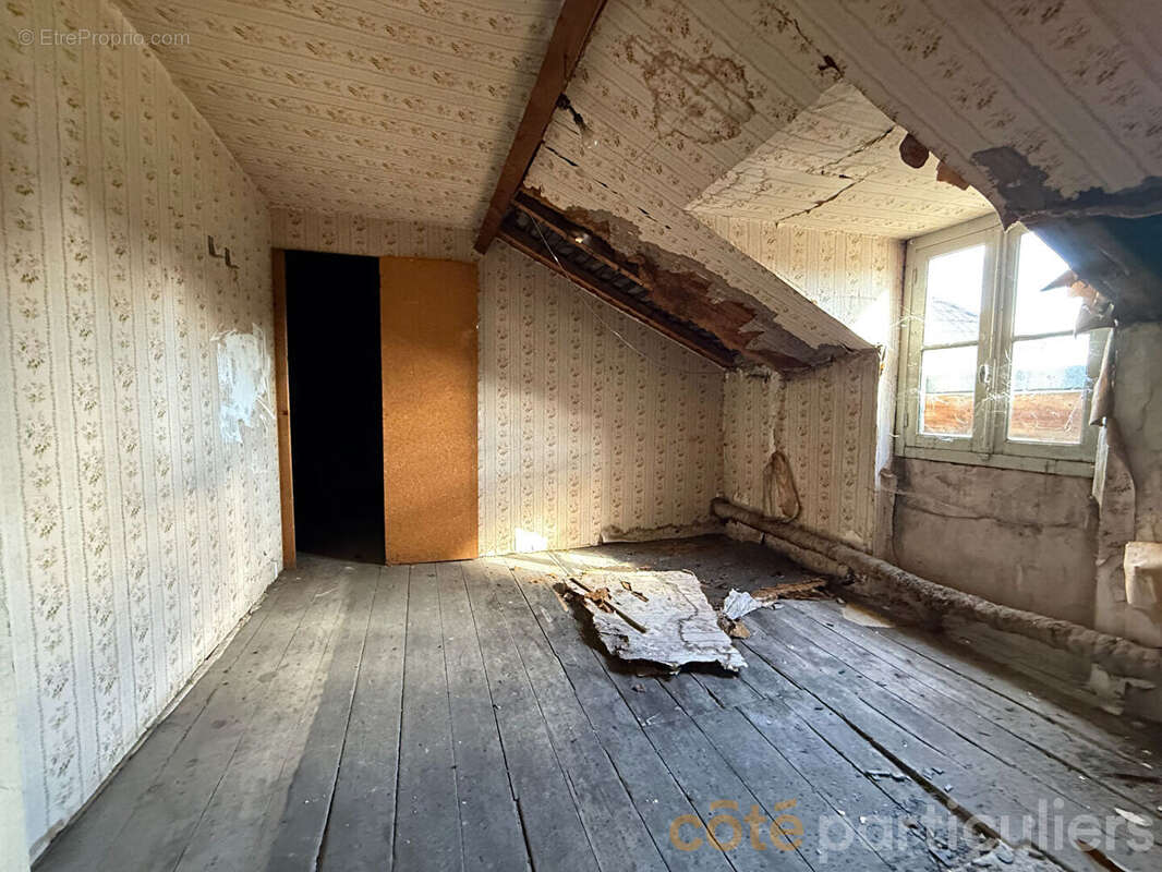 Appartement à SAINT-AMAND-MONTROND