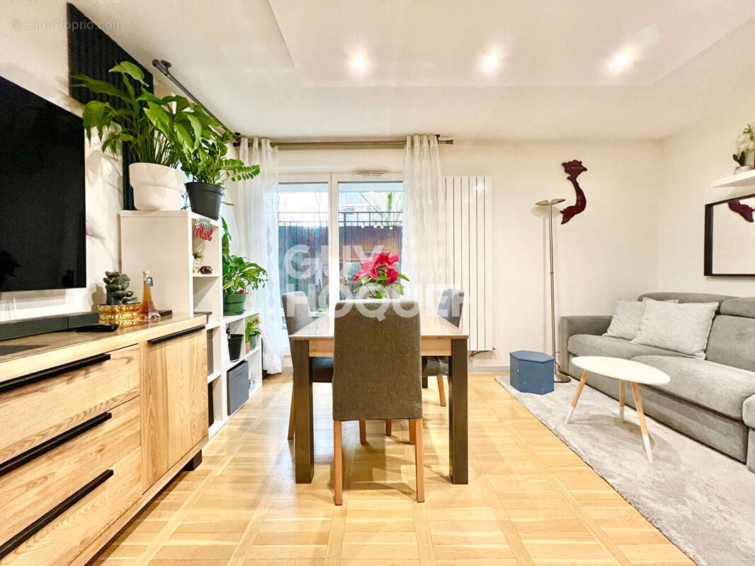 Appartement à MASSY