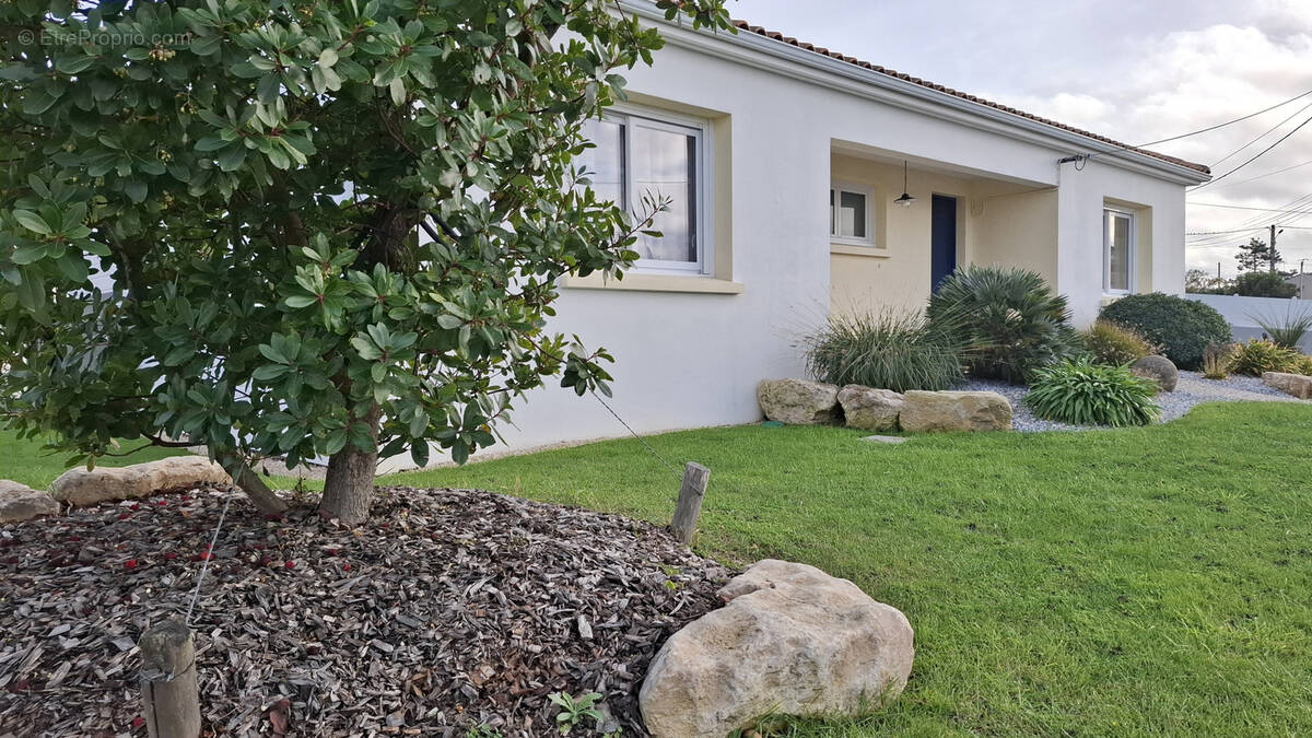 Maison à SAINT-HILAIRE-DE-RIEZ