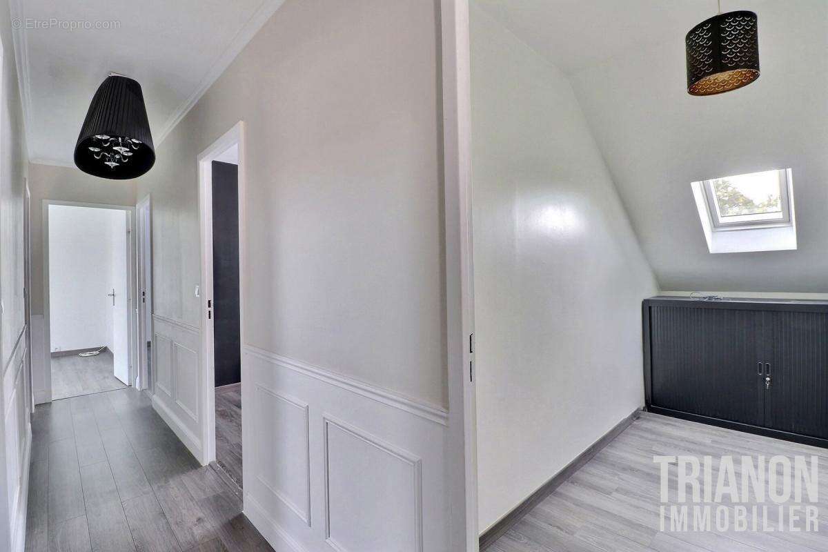 Maison à MONTIGNY-LES-CORMEILLES