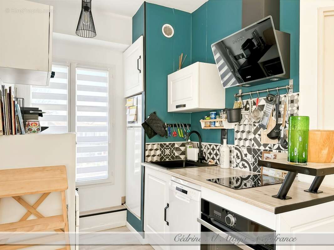 Appartement à vendre 2 pièces de 35m2 au 1er étage avec ascenseur, loggia, parking et local à vélos - photo 4